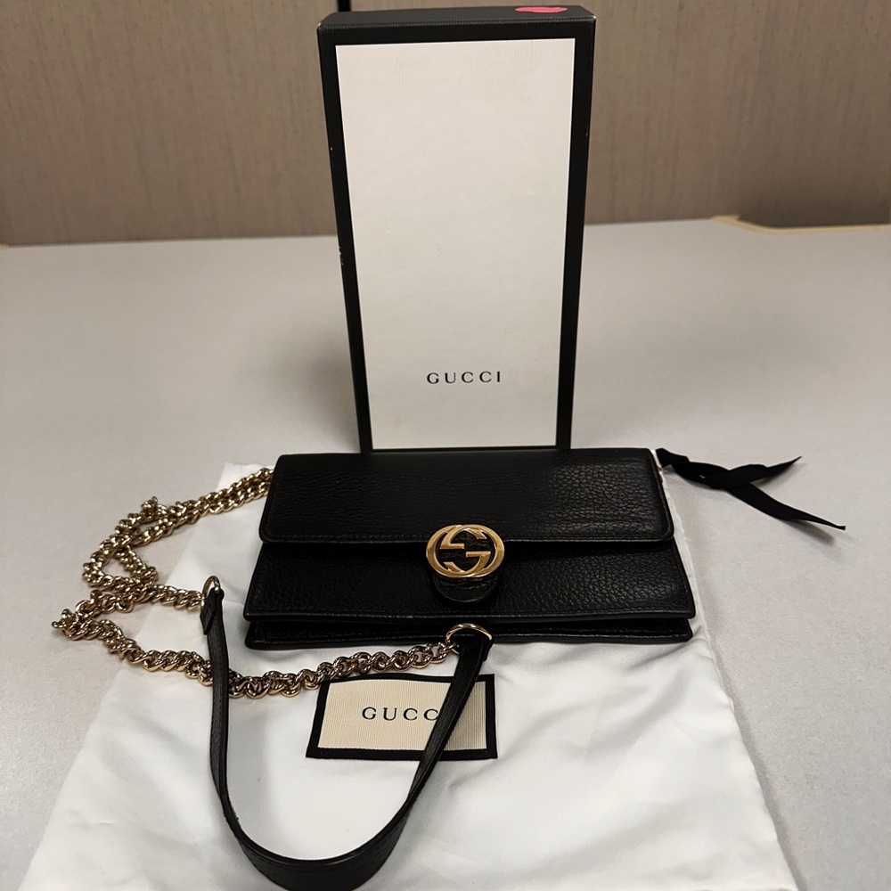 Gucci Interlocking Chain Wallet Black Leather Cross Body Bag - Picture 13 of 16